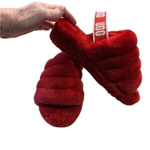 UGG Red Fluffy Slippers Womens Size 7